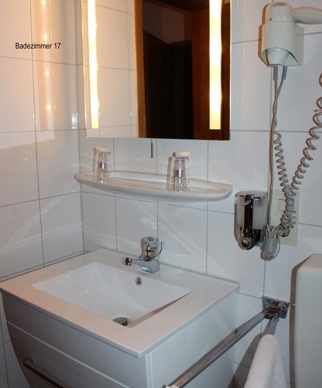 Legend Hotel Biebesheim am Rhein Rum bild